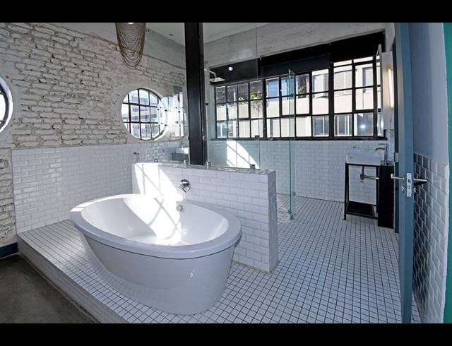 1 BEDROOM APARTMENT FOR SALE IN MABONENG
